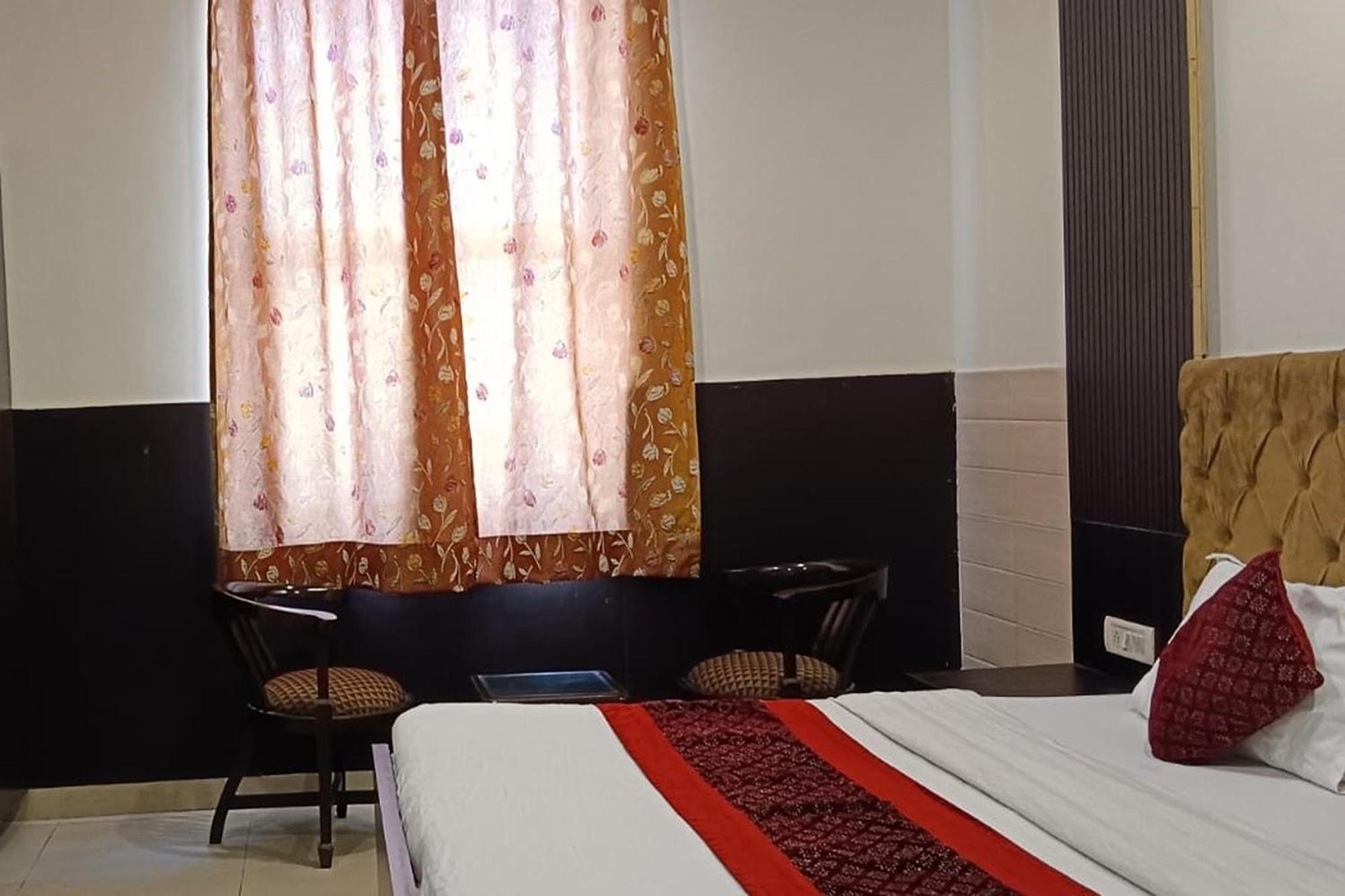 Hotel Shree Kanta Gurgaon Exterior photo